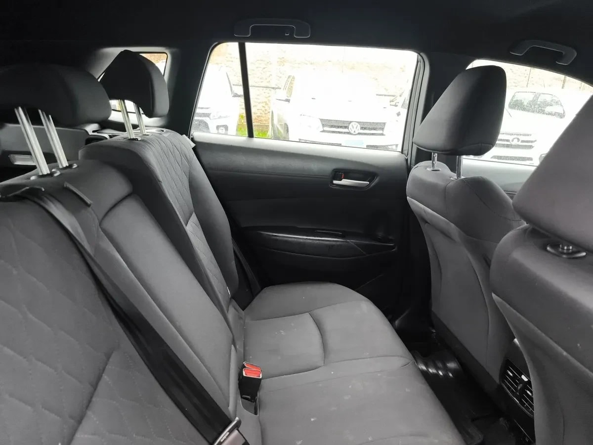Toyota Corolla Cross 1.8 Xei Hybrid 4x2 Cvt At 5p año 2023