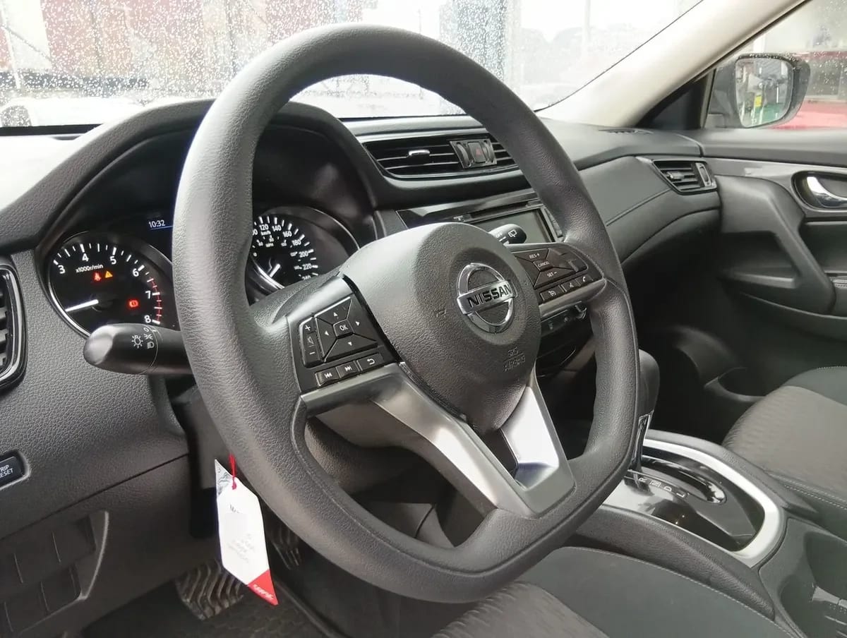 Nissan X-Trail 2.5 Sense 4x2 3row Cvt At 5p año 2021