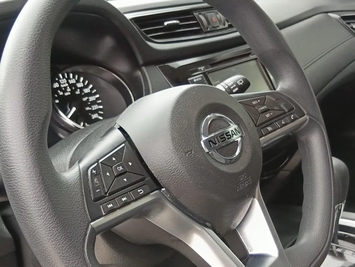 Nissan X-Trail 2.5 Sense 4x2 3row Cvt At 5p año 2021