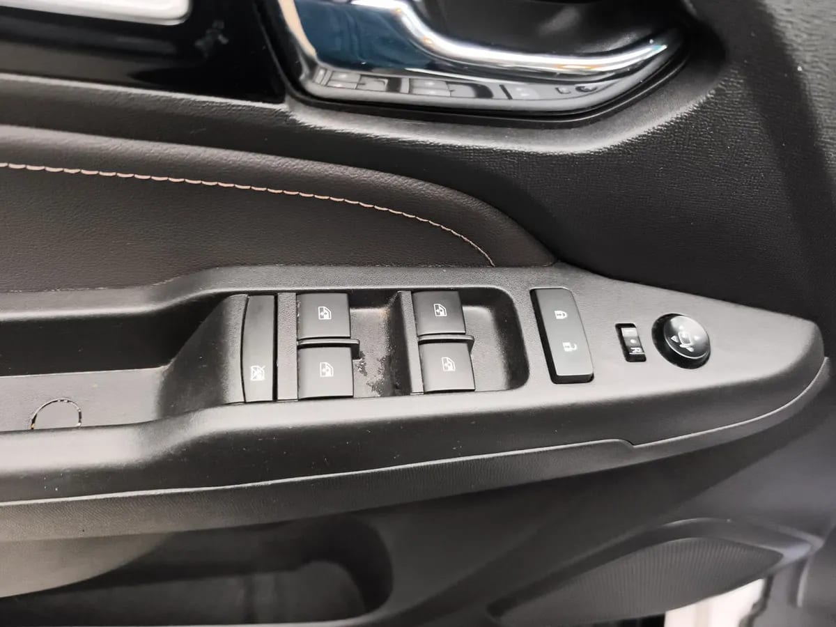 Chevrolet Trail Blazer 2.8 Ctdi Premier 4x4 At 5p año 2023