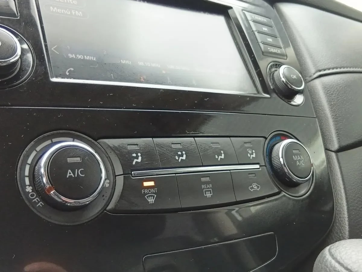 Nissan X-Trail 2.5 Sense 4x2 3row Cvt At 5p año 2021