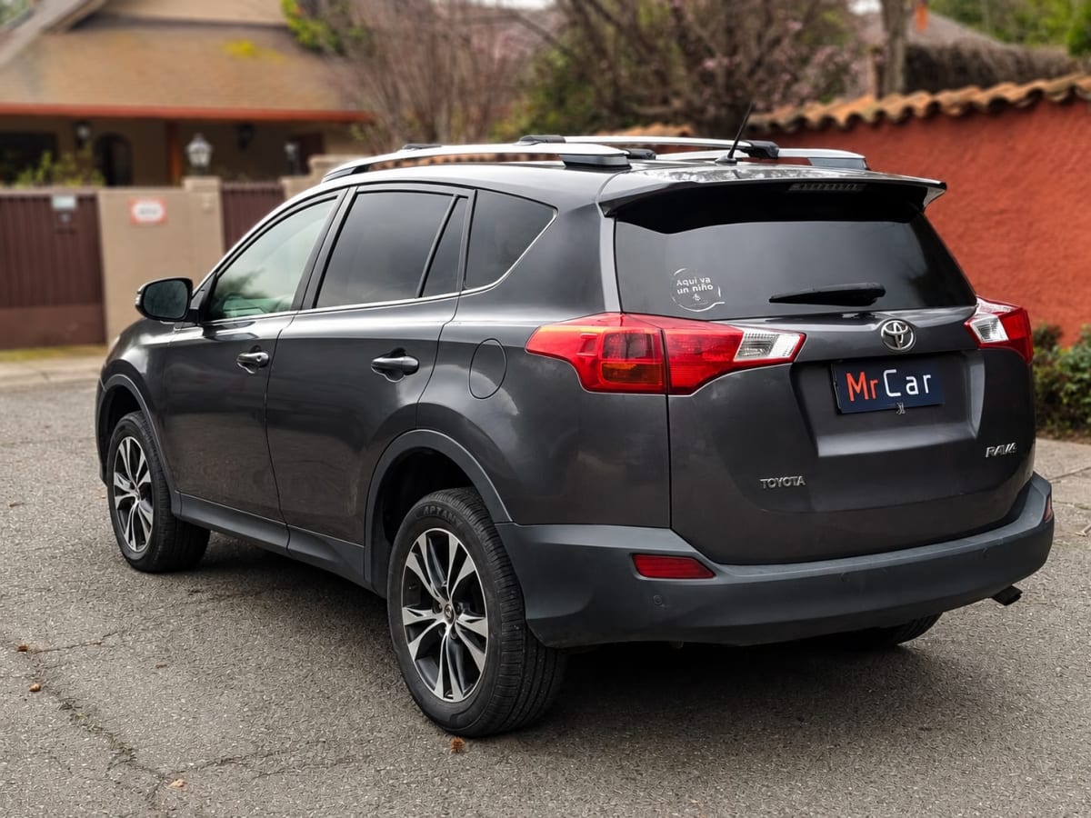 Toyota Rav4 Ltd año 2014