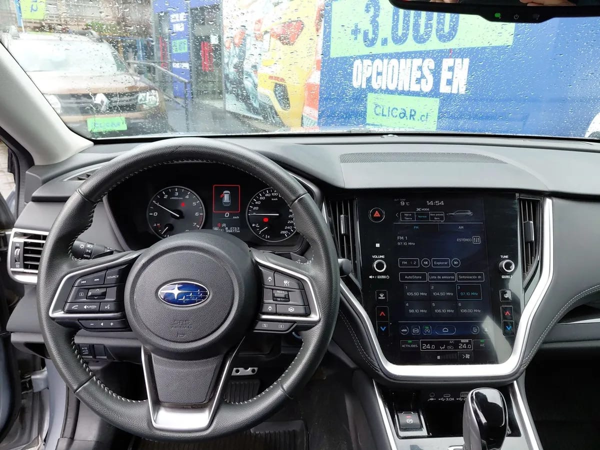 Subaru Outback 2.5i Dynamic Awd Cvt At 5p año 2024