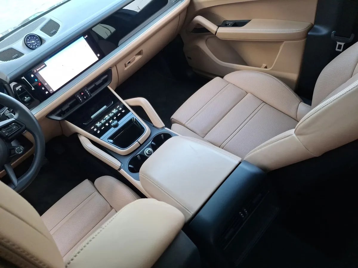 Porsche Cayenne 3.0 E-Hybrid Coupe 4x4 At 5p año 2025