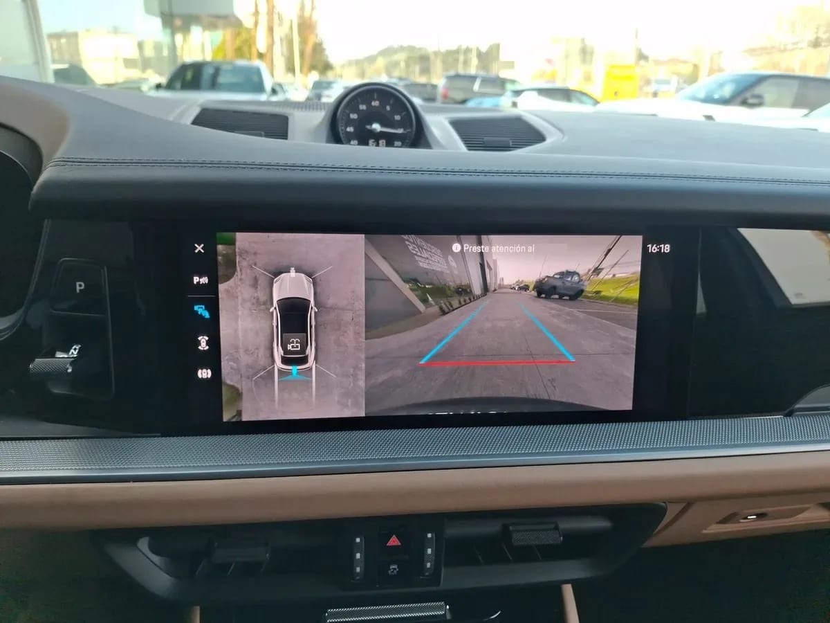 Porsche Cayenne 3.0 E-Hybrid Coupe 4x4 At 5p año 2025