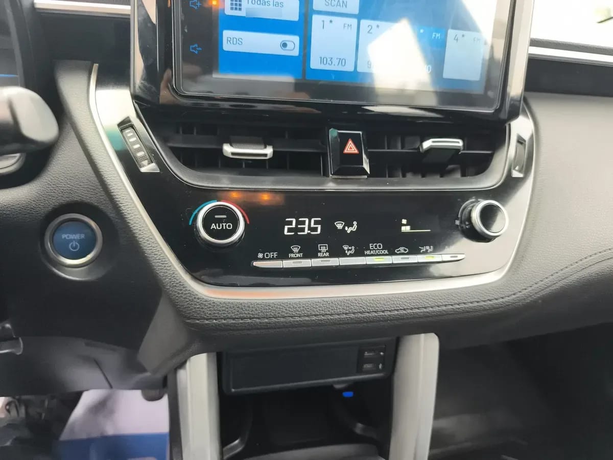 Toyota Corolla Cross 1.8 Xei Hybrid 4x2 Cvt At 5p año 2023