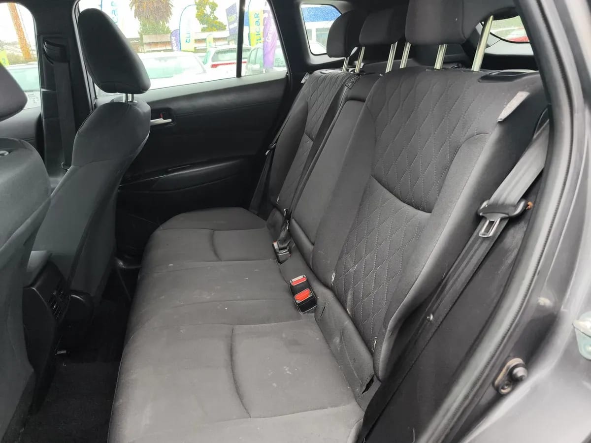 Toyota Corolla Cross 1.8 Xei Hybrid 4x2 Cvt At 5p año 2023