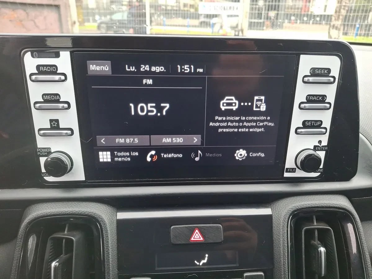 Kia Sonet 1.5 Ex Full 4x2 Ri 6mt 5p año 2024