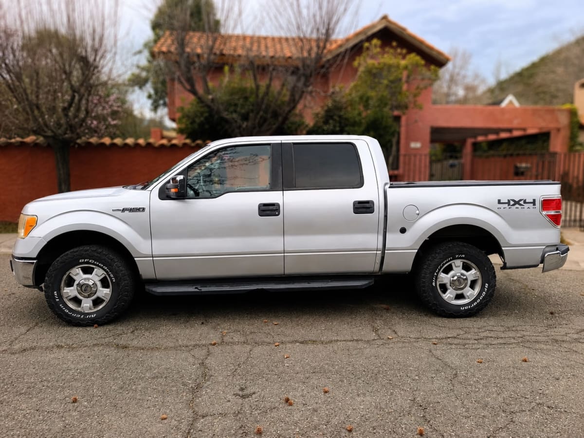 Ford F-150 Xlt 4x4 año 2013