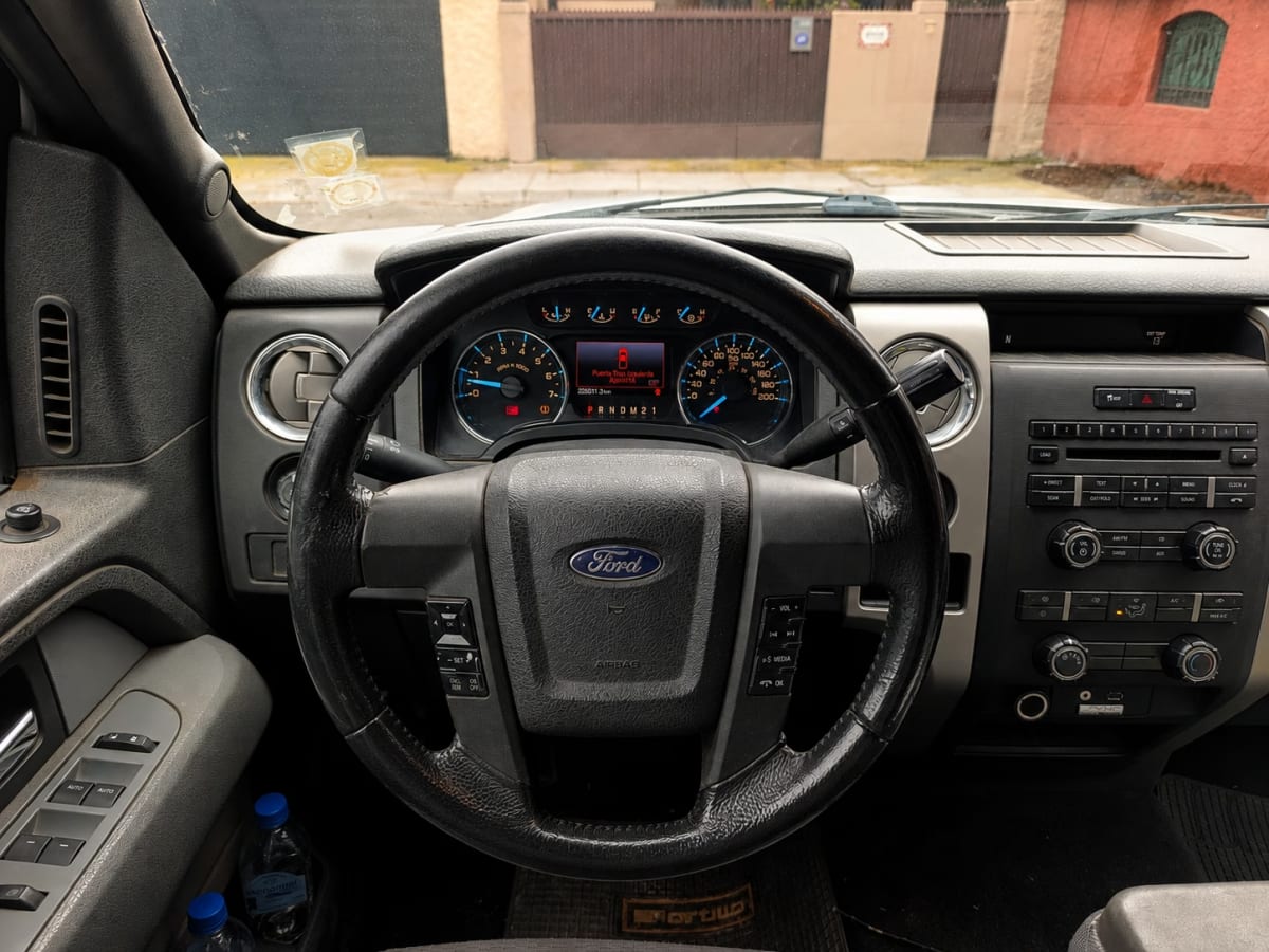 Ford F-150 Xlt 4x4 año 2013