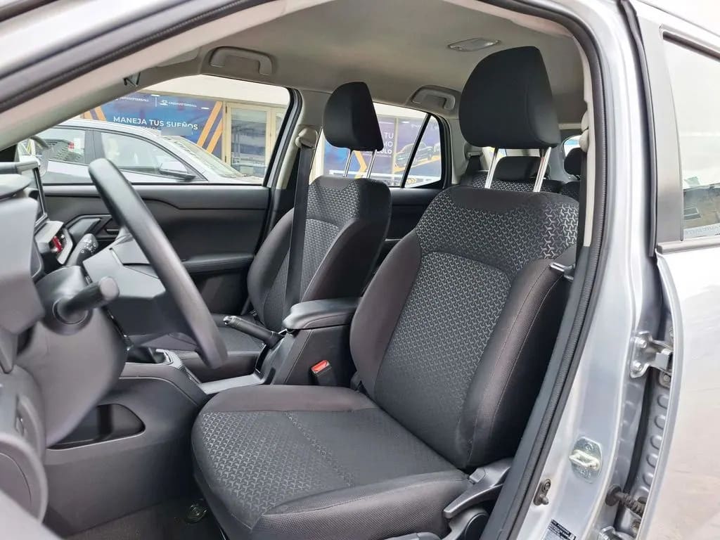 Toyota Raize 1.2 año 2025