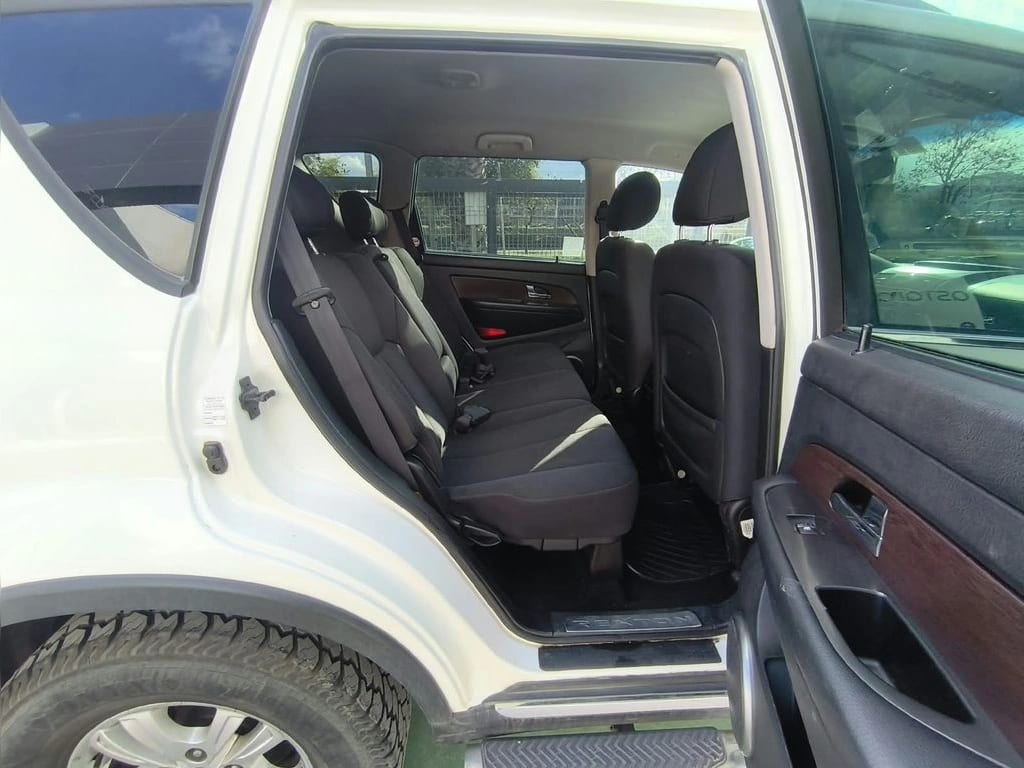 Ssangyong Rexton 2.0 Diesel 4x2 año 2014