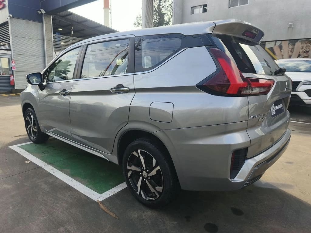 Mitsubishi Xpander Glx 1.5 Aut año 2024