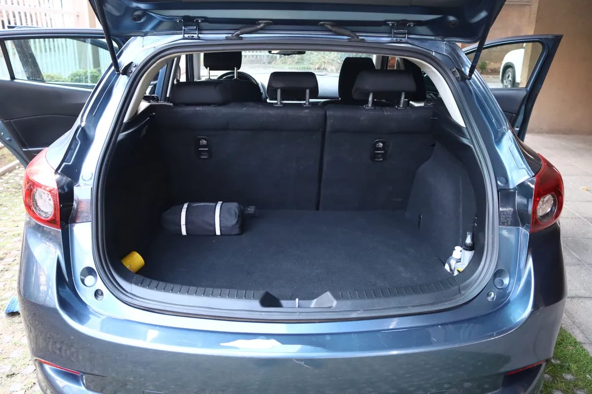 MAZDA MAZDA3 2.0 Sport V Sr 6at año 2019