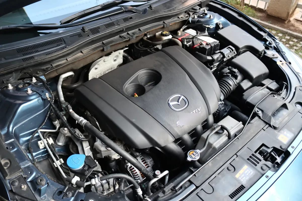 MAZDA MAZDA3 2.0 Sport V Sr 6at año 2019