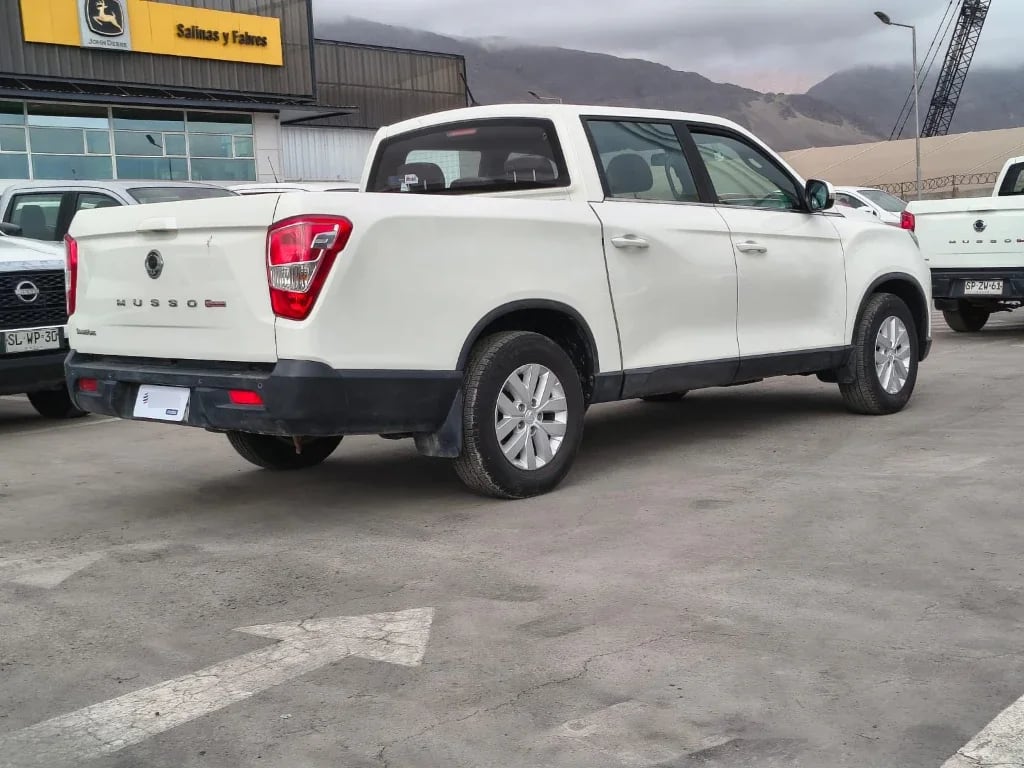 Ssangyong Grand Musso 2.2 4x2 Mt Full-Ql612 año 2023