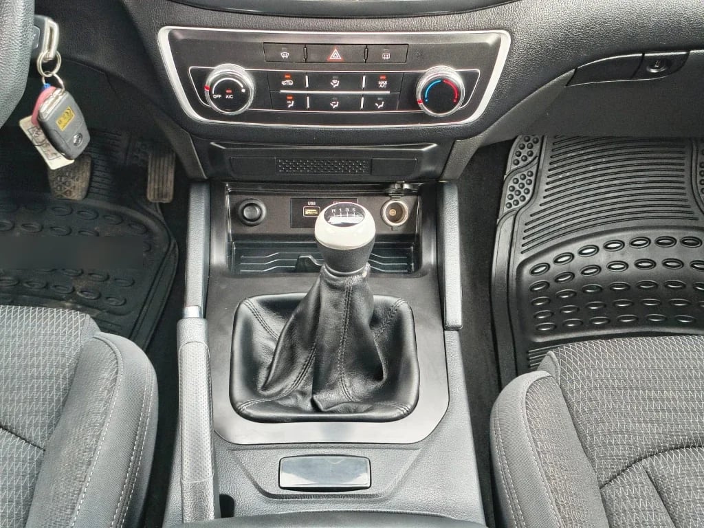 Ssangyong Grand Musso 2.2 4x2 Mt Full-Ql612 año 2023