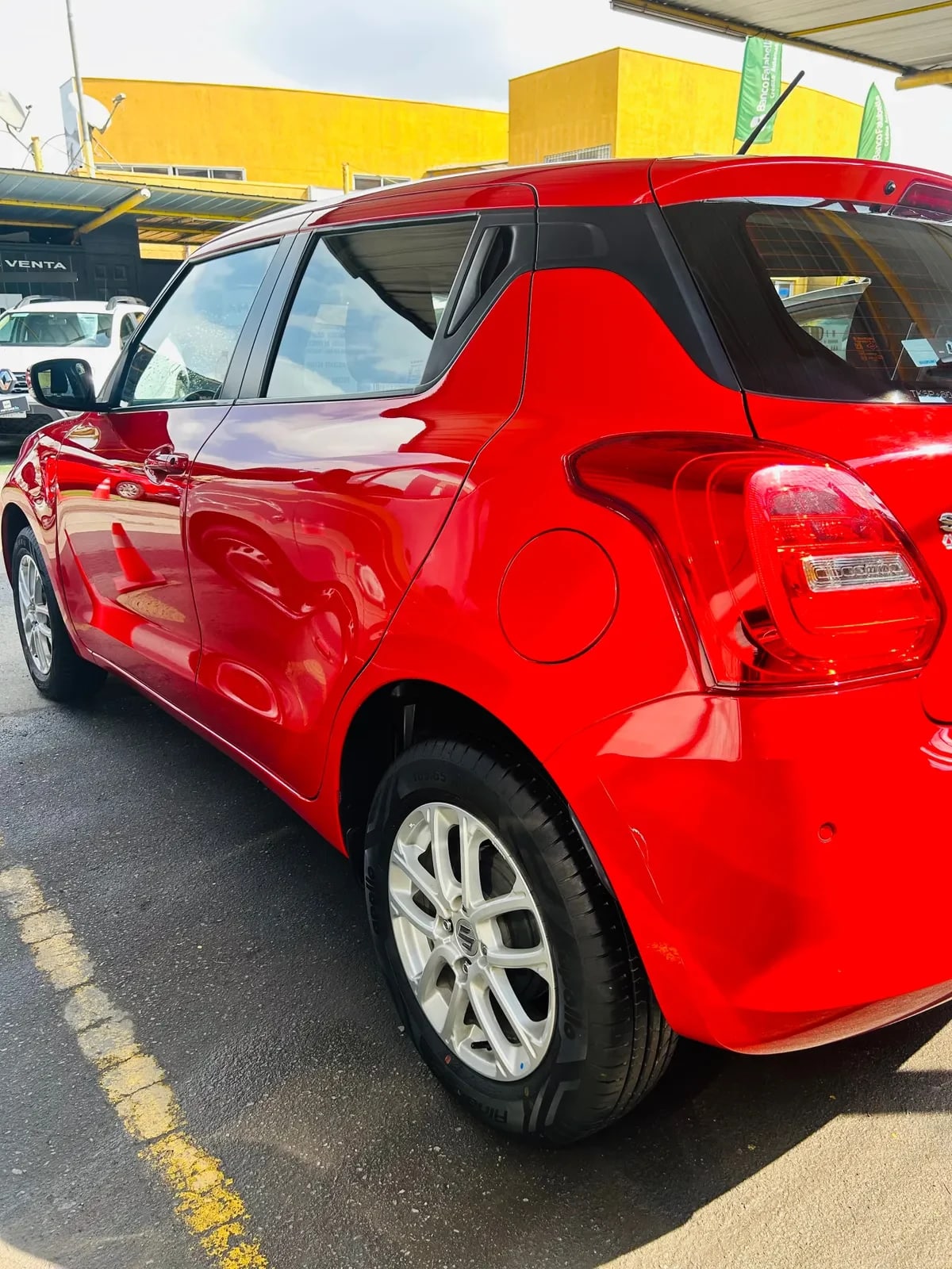 SUZUKI SWIFT 1.2 Gl Mt año 2024
