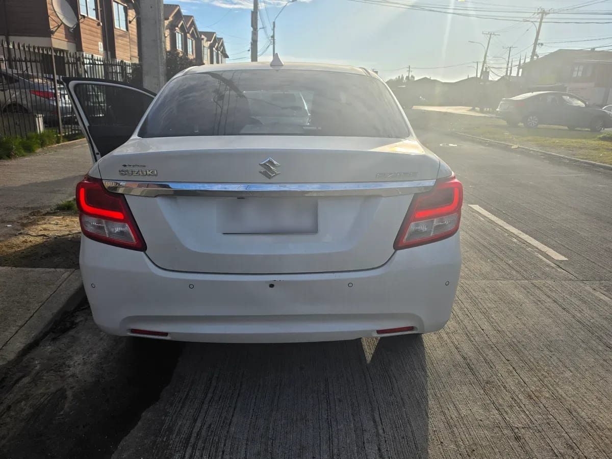 SUZUKI DZIRE 1.2 Gl Sport Mt año 2023