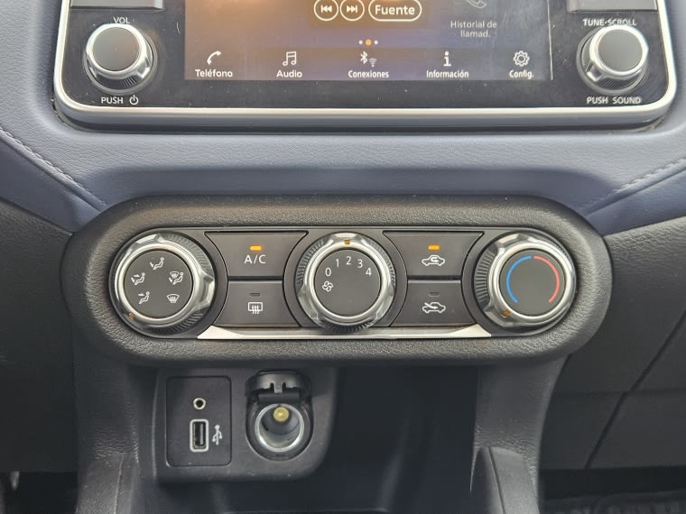 Nissan Versa Versa año 2024
