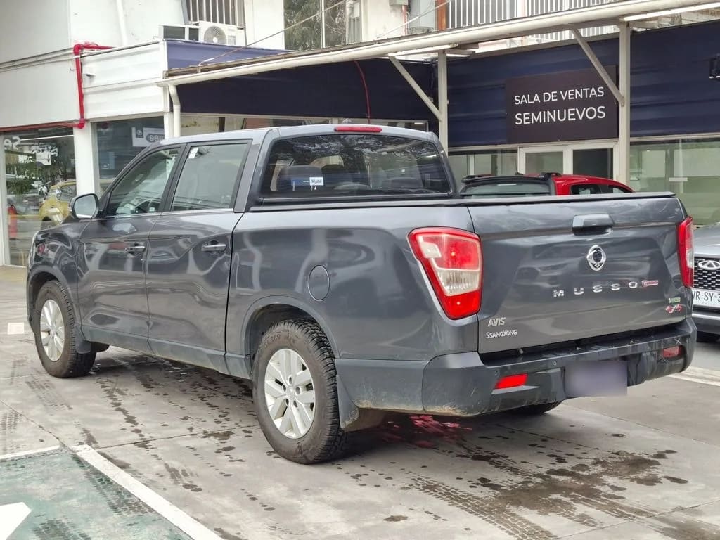 Ssangyong Musso Grand 4x4 2.2 D año 2024