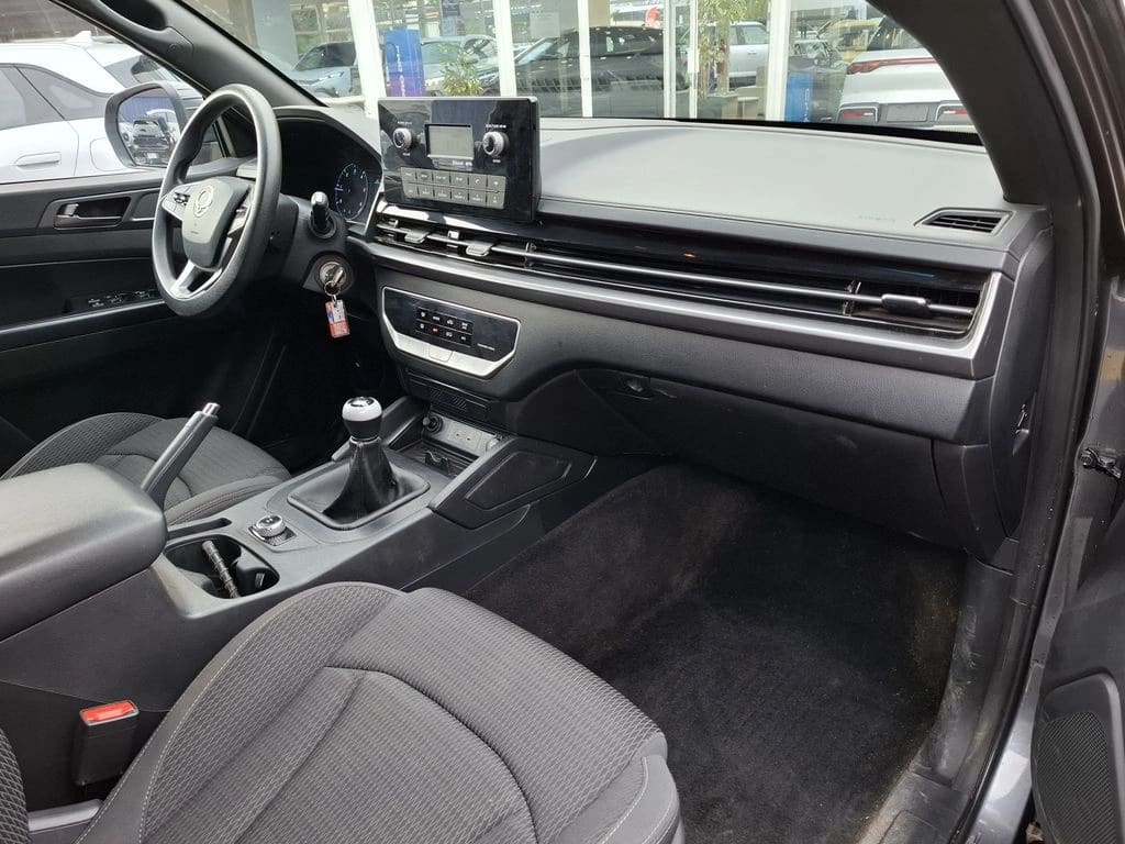Ssangyong Musso Grand 4x4 2.2 D año 2024