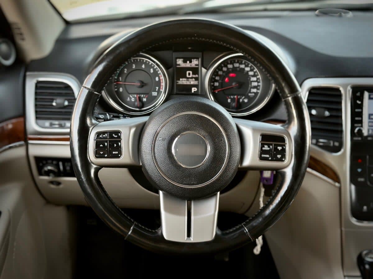 Jeep Grand Cherokee Limited año 2011