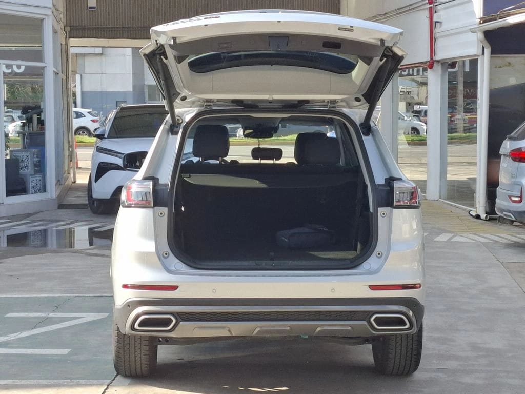 Chery Tiggo 8 Pro 1.5t Phev Hybrid 4x2 At 5p año 2024