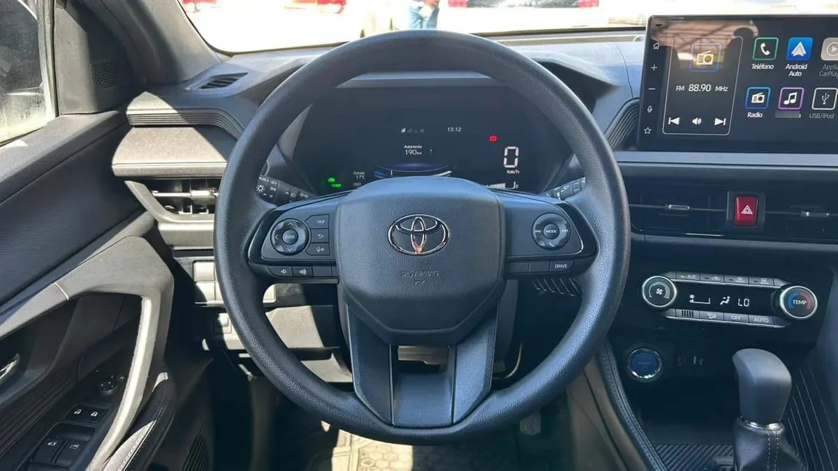 Toyota Yaris Cross 4x2 1.5 Aut año 2026