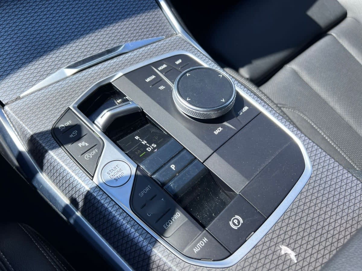 BMW 330i M Sport Touring 2.0 año 2023