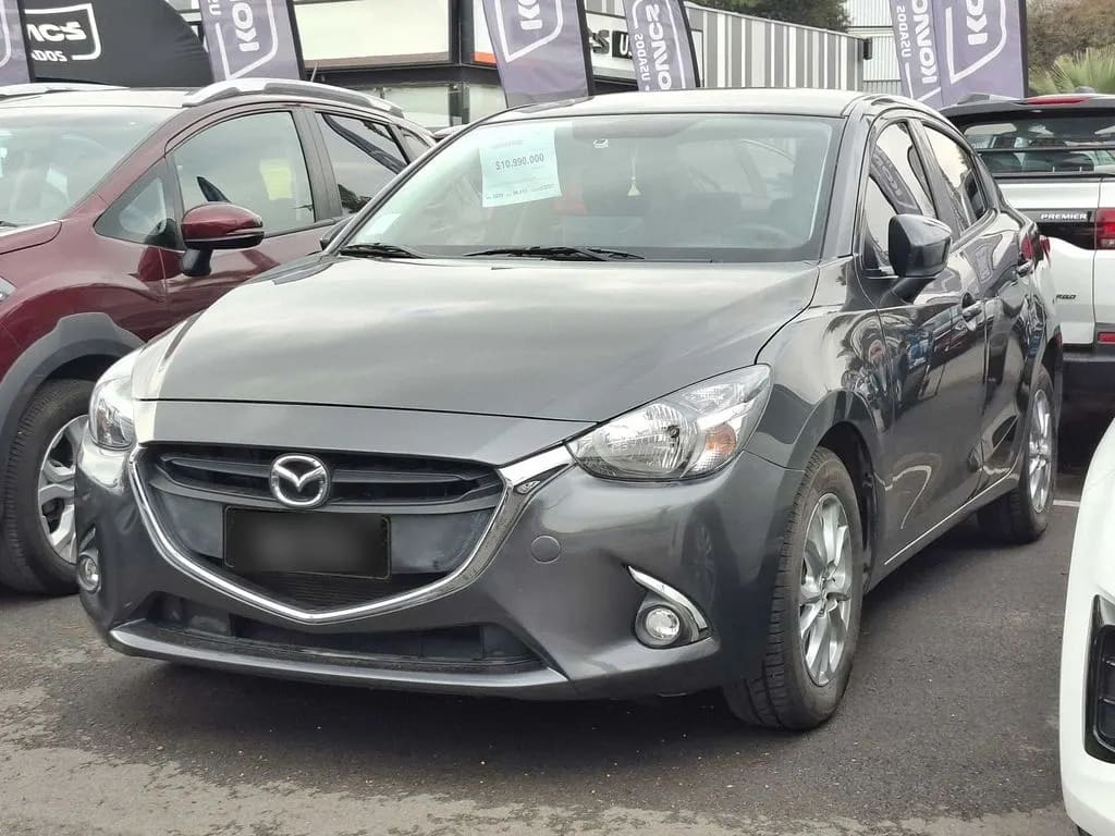 Mazda 2 1.5 V 4x2 6at 4p año 2020