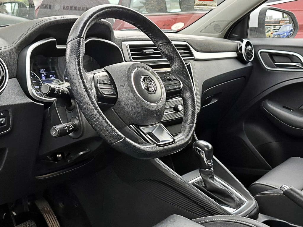MG Zs 1..5 Comfort 4x2 At 5p año 2023