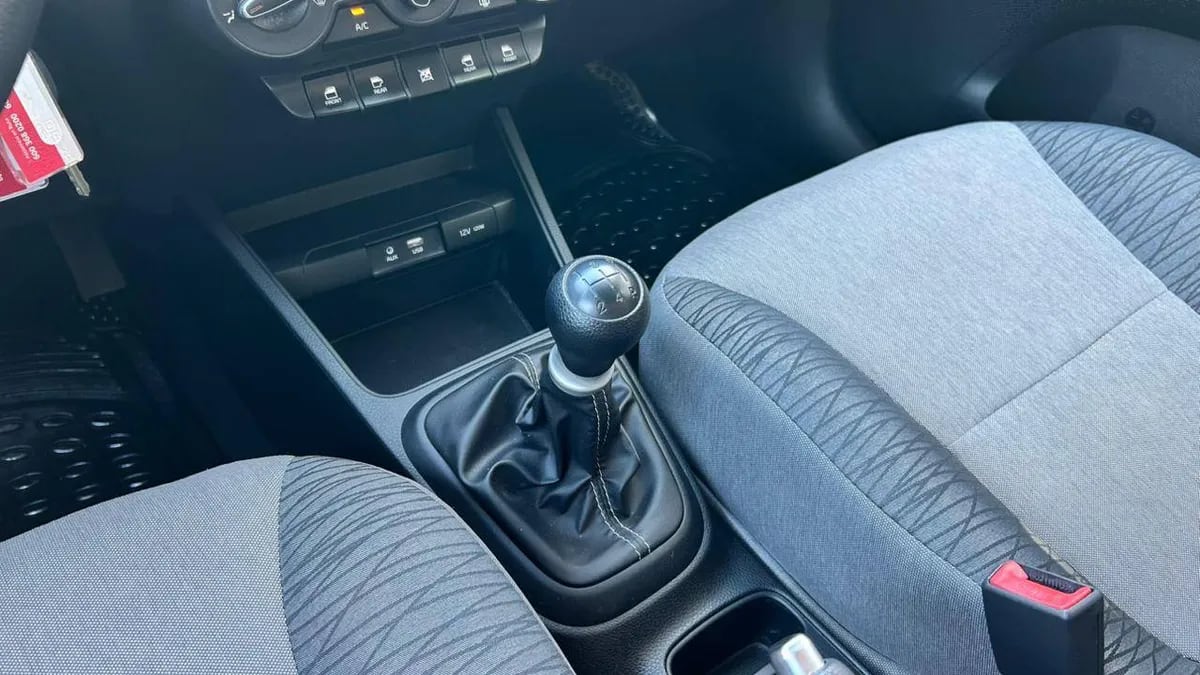 Kia Soluto Mpi 1.4 Mt año 2026