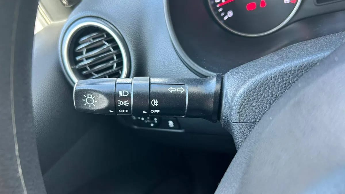 Kia Soluto Mpi 1.4 Mt año 2026