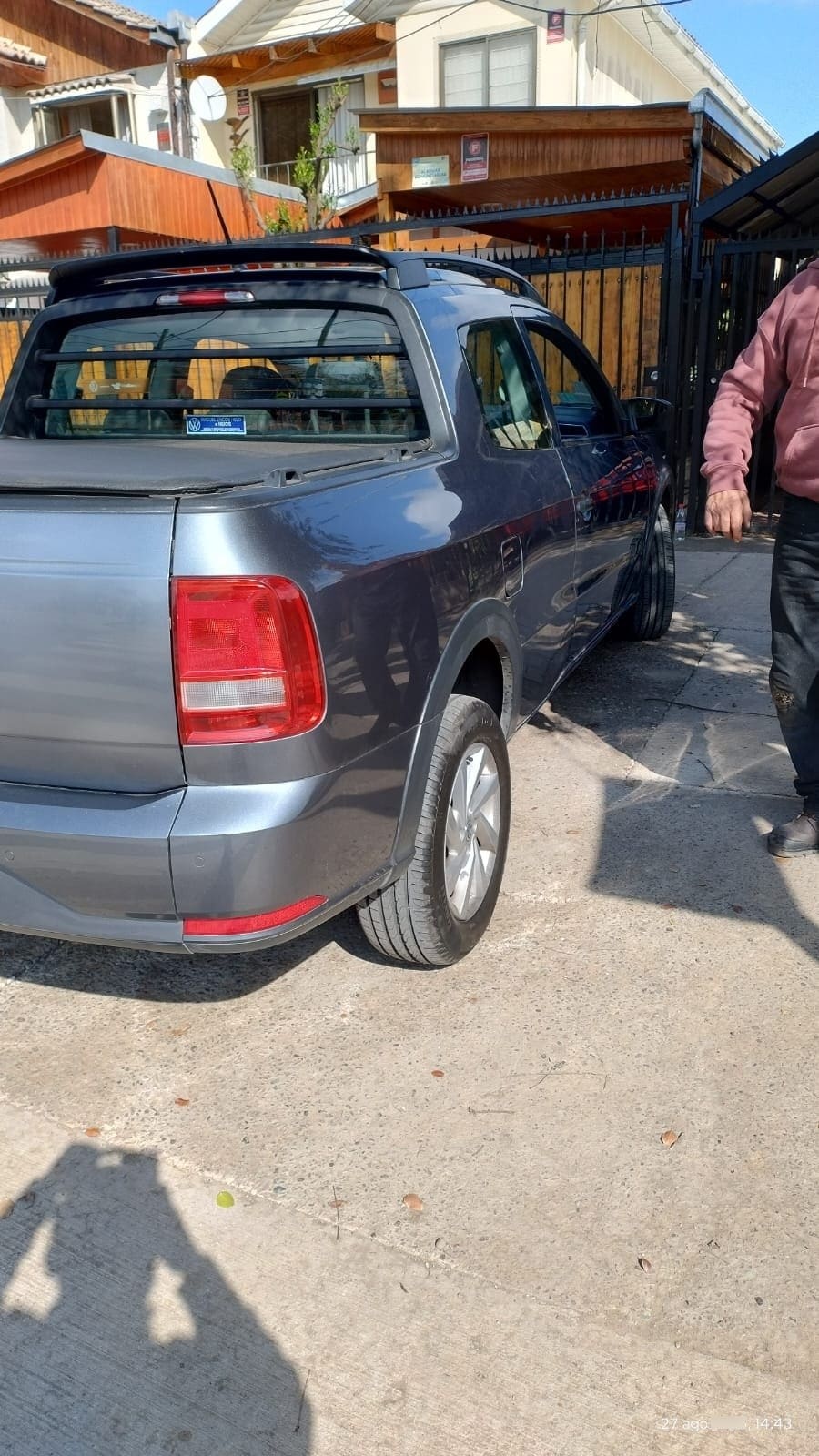 VOLKSWAGEN SAVEIRO 1.6 Cabina Doble Mt año 2023