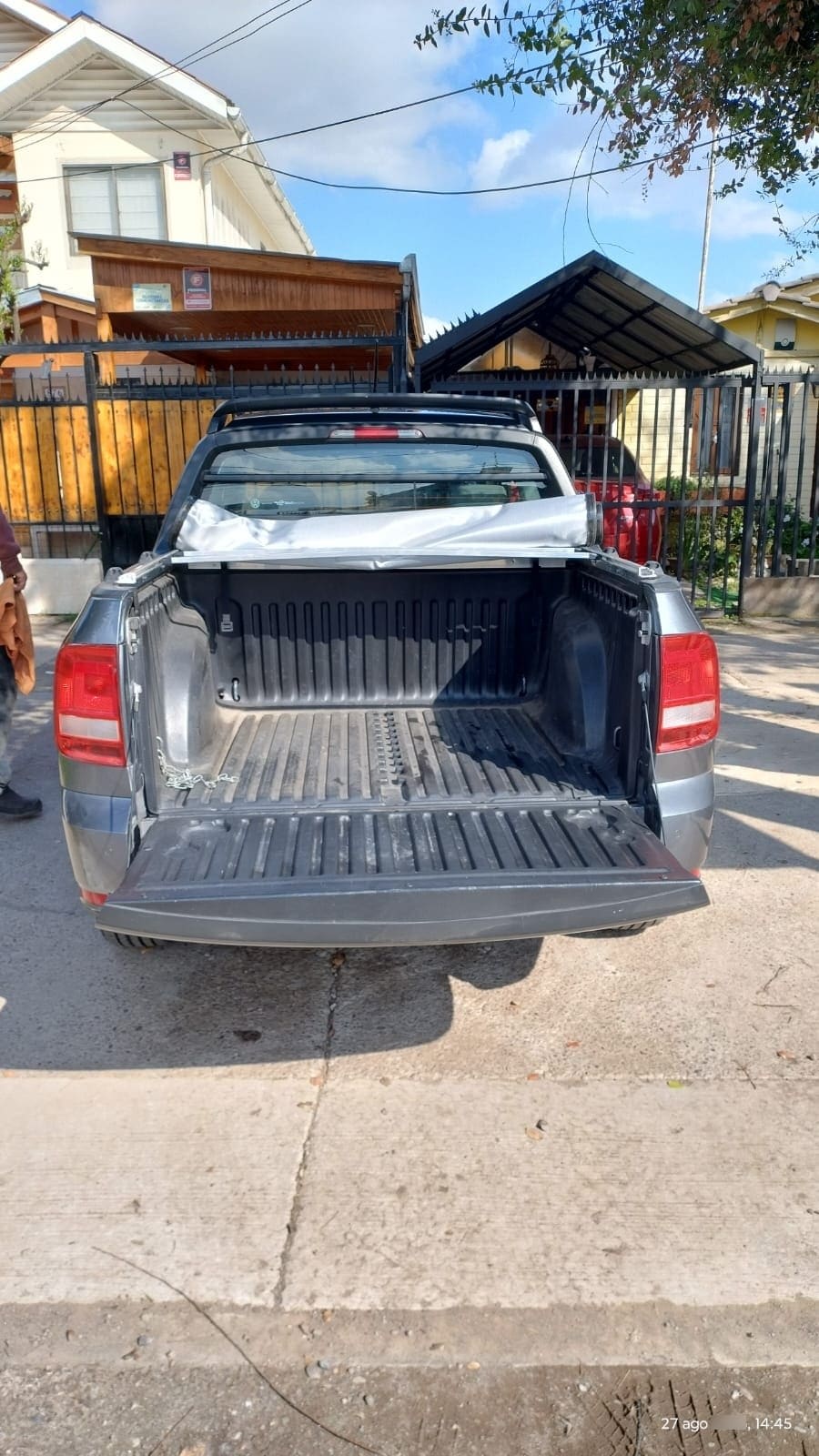 VOLKSWAGEN SAVEIRO 1.6 Cabina Doble Mt año 2023