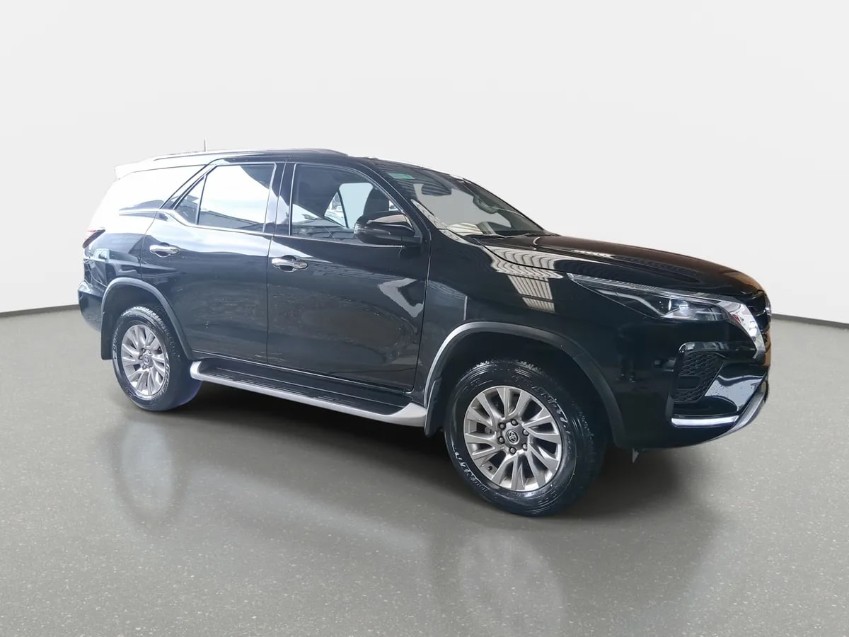 Toyota Fortunner 2.7 Srx 4x2 At 5p año 2022