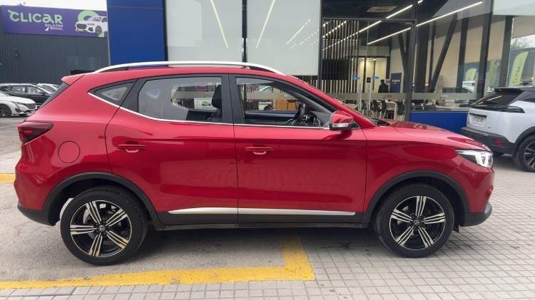 MG Mg Zs 1.5 Comfort 4x2 Mt 5p año 2022