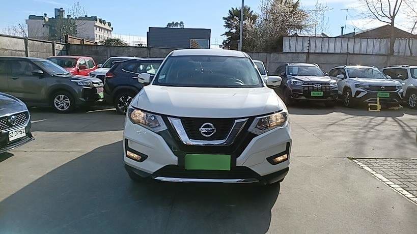 Nissan X-Trail 2.5 Sense Mc 4x2 3row Cvt At 5p año 2021