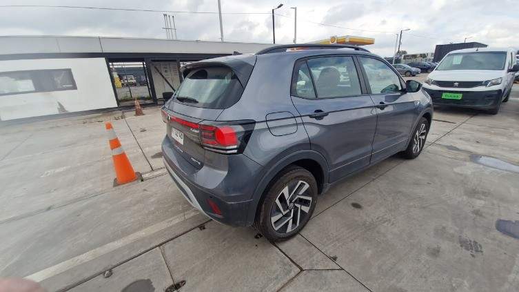 Volkswagen T-Cross 1.0 Tsi Highline 4x2 At 5p año 2026