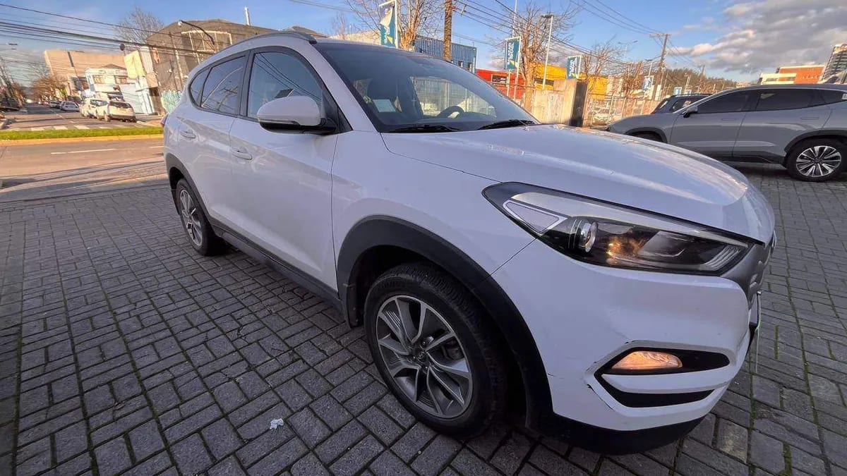Hyundai Tucson 2.0 Value 4x2 Mt 5p año 2018