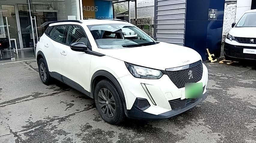 Peugeot 2008 1.5 Active Bluehdi Diesel 100 4x2 Mt 5p año 2023