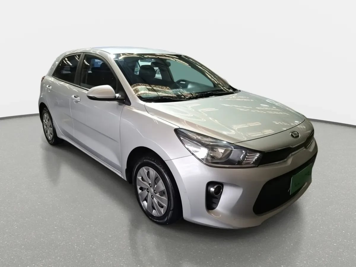 Kia Rio 5 1.4 Ex 4x2 6mt 5p año 2020