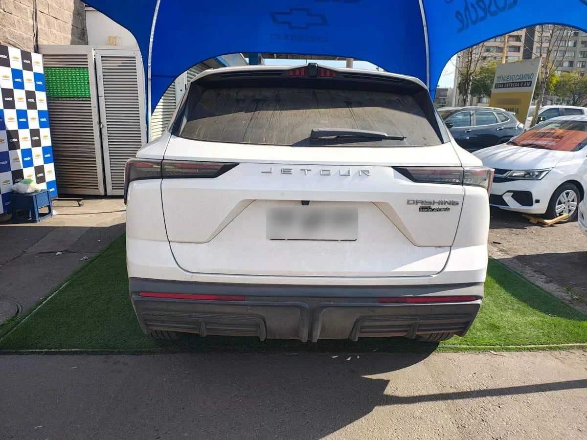 Jetour Dashing 1.5t Lux 4x2 Dct At 5p año 2024