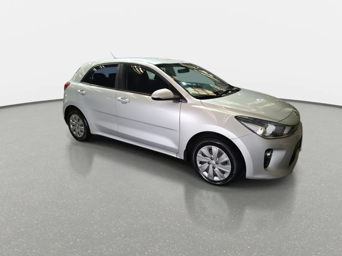 Kia Rio 5 1.4 Ex 4x2 6mt 5p año 2020