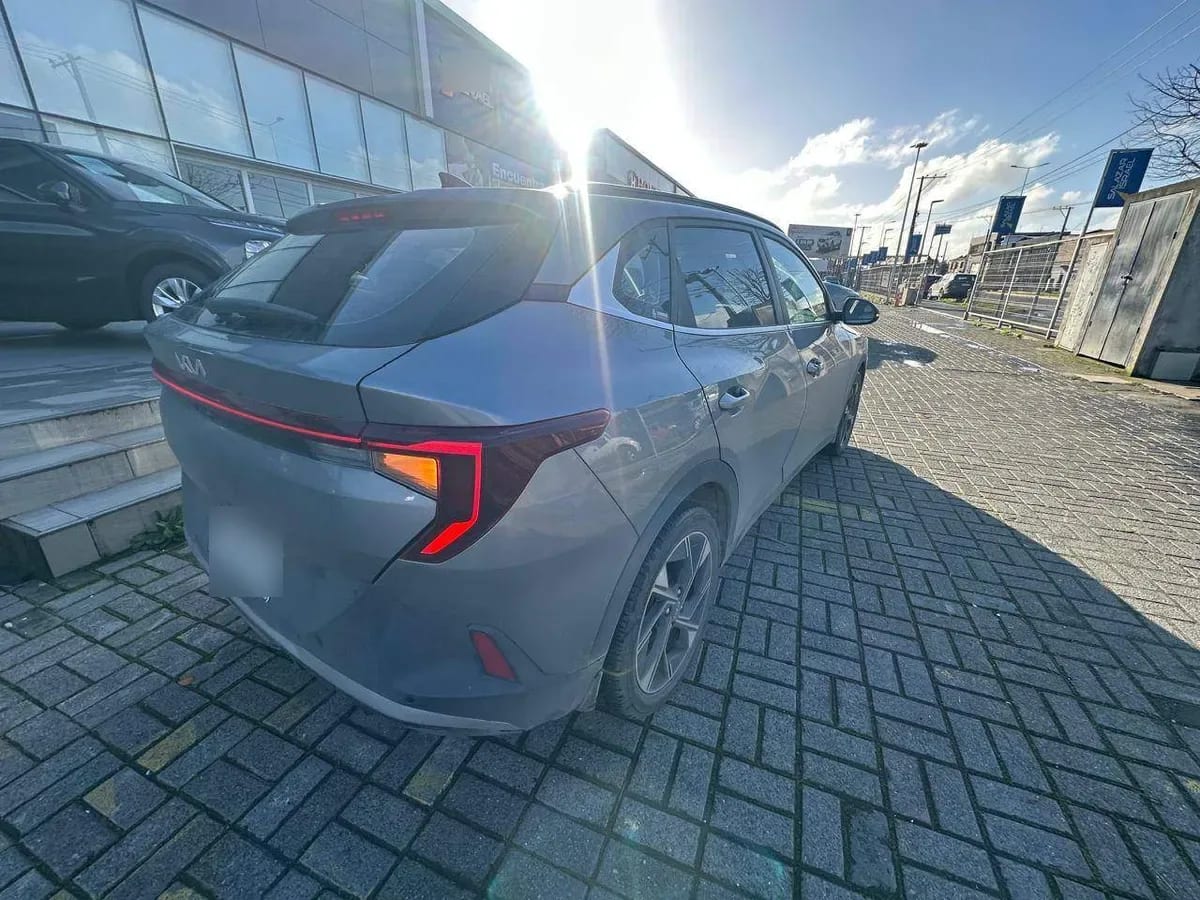 Kia K3 Cross 1.6 Ex Full 4x2 Mt 5p año 2024