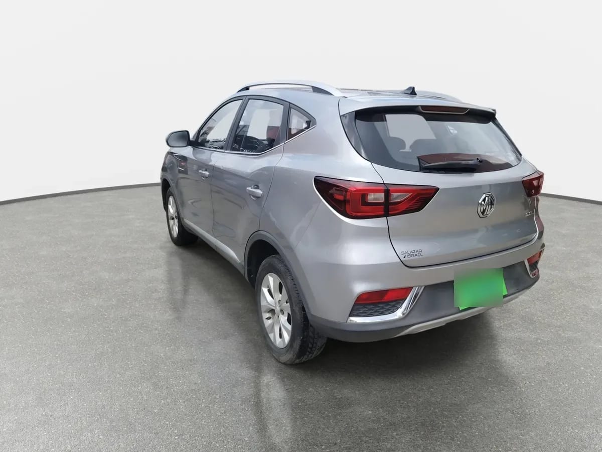 MG Mg Zs 1.5 Std 4x2 Mt 5p año 2023