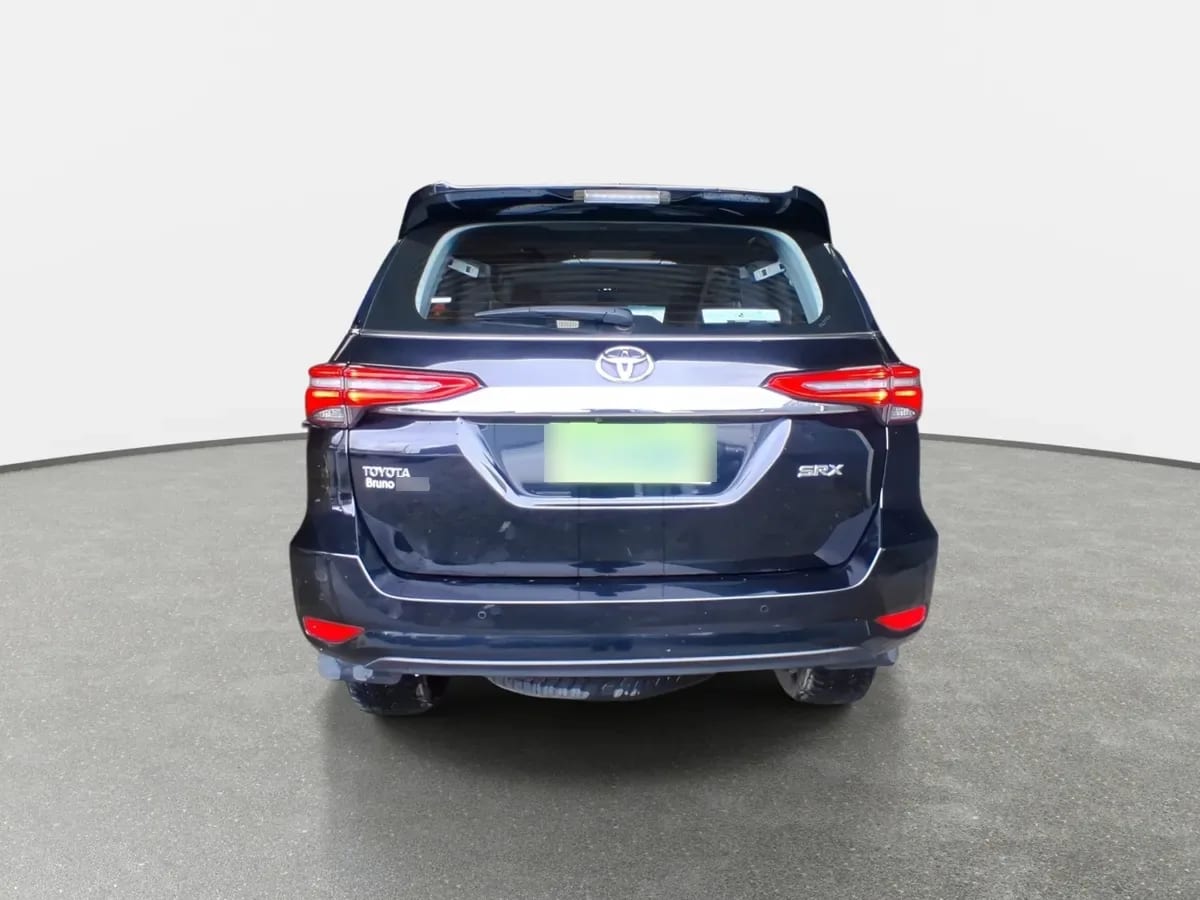 Toyota Fortunner 2.7 Srx 4x2 At 5p año 2022