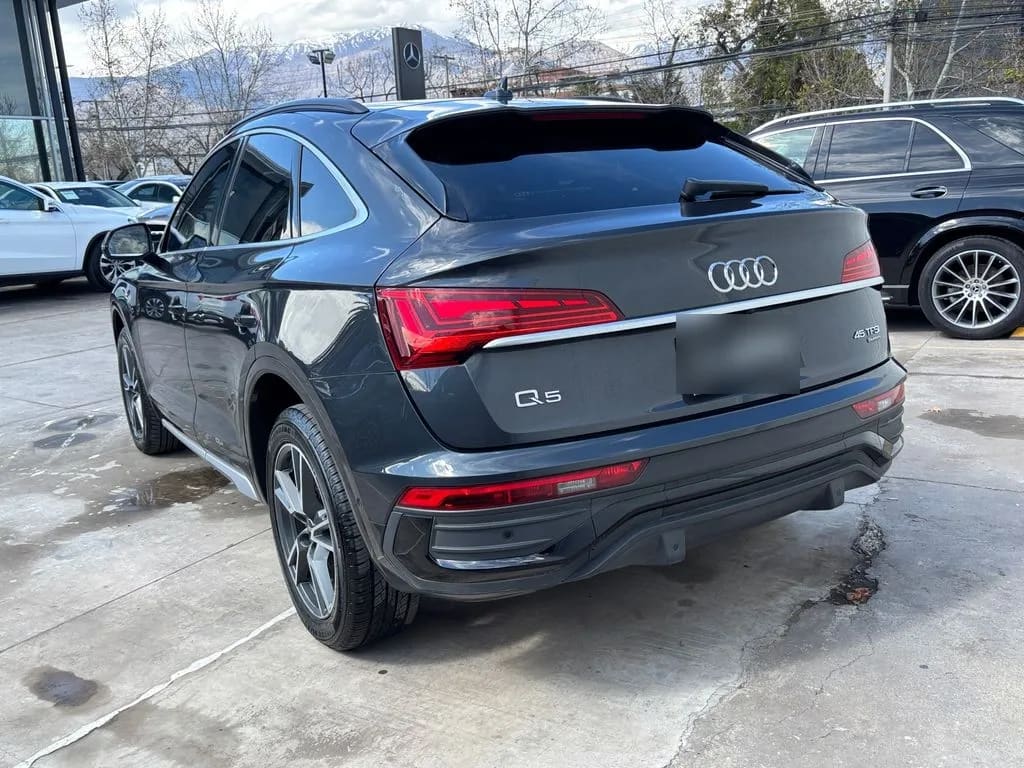 Audi Q5 2.0 Turbo año 2022