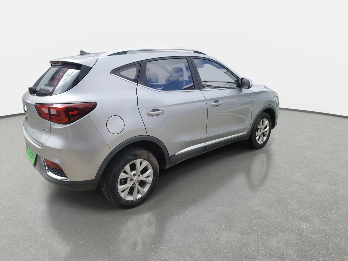 MG Mg Zs 1.5 Std 4x2 Mt 5p año 2023